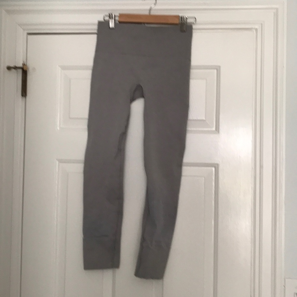 Lululemon capris I no longer fit into,